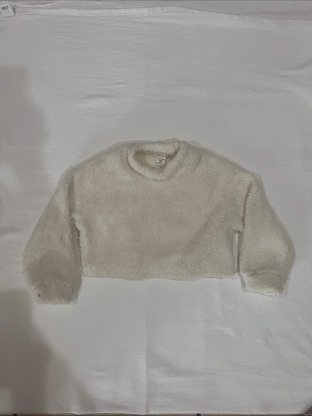SHEIN Cream Plush Cropped Crewneck Sweater